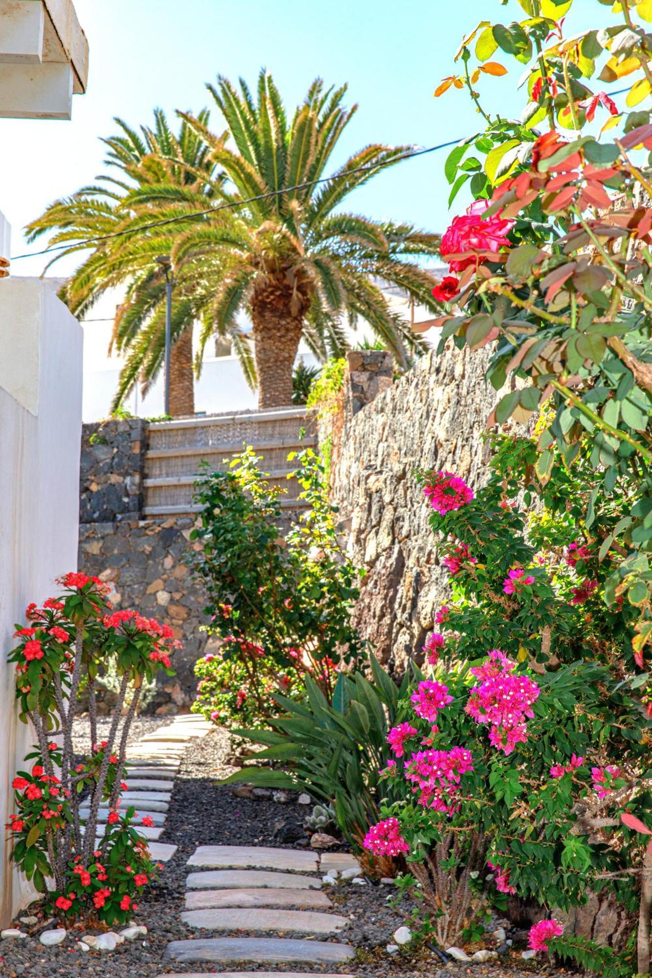 Luxus Villa Mit 5 Schlafzimmern, Heated Pool, Ps4, Fitnessraum Tabayesco المظهر الخارجي الصورة
